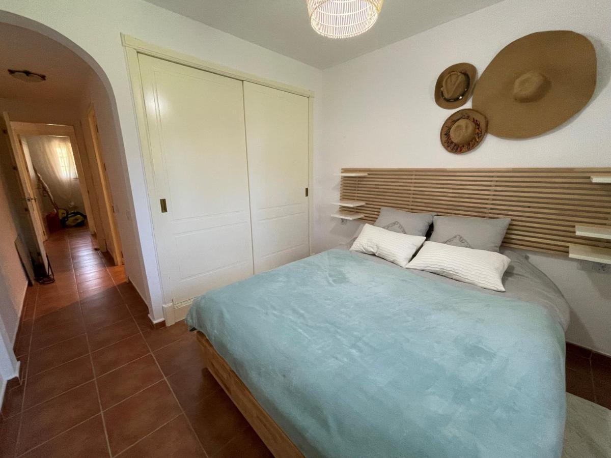 Golf, Kitesurf, Tennis, Paddle, Free Bicycles - Apartment Andalusia Исла Канела Екстериор снимка