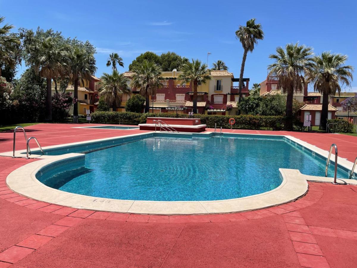 Golf, Kitesurf, Tennis, Paddle, Free Bicycles - Apartment Andalusia Исла Канела Екстериор снимка