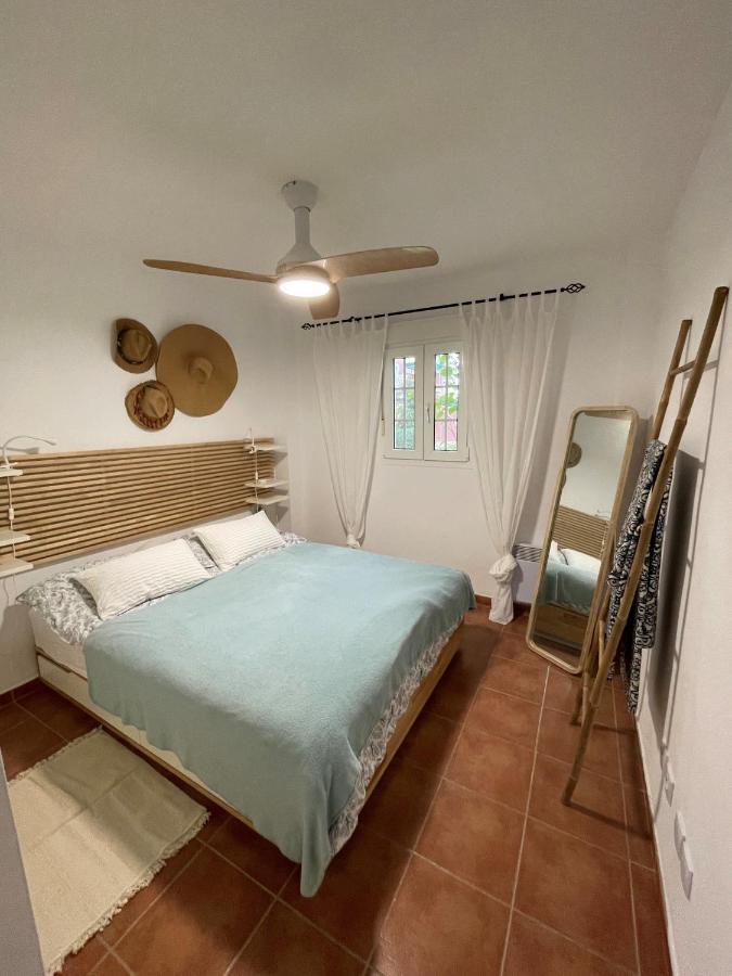 Golf, Kitesurf, Tennis, Paddle, Free Bicycles - Apartment Andalusia Исла Канела Екстериор снимка